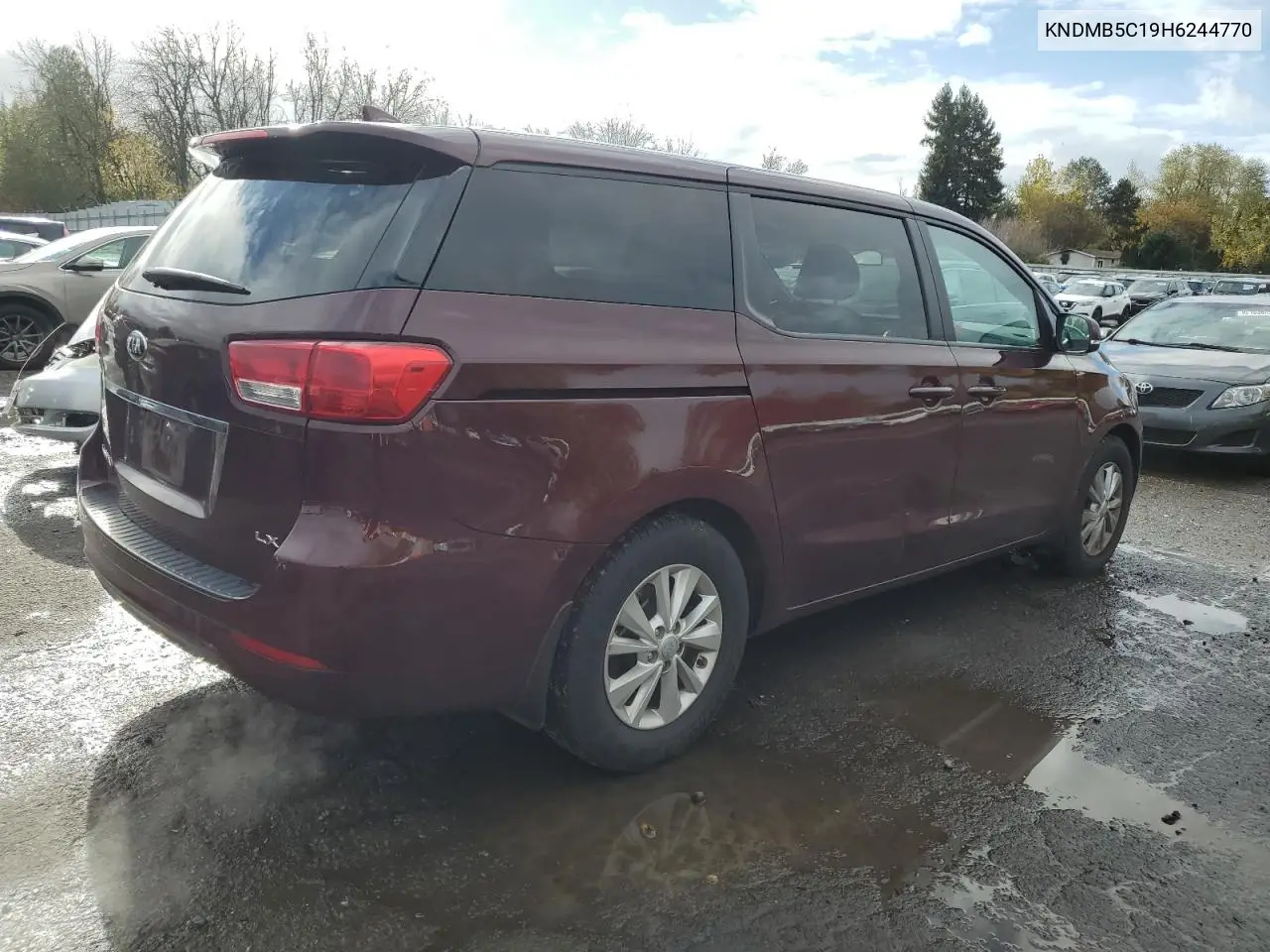 KNDMB5C19H6244770 2017 Kia Sedona Lx