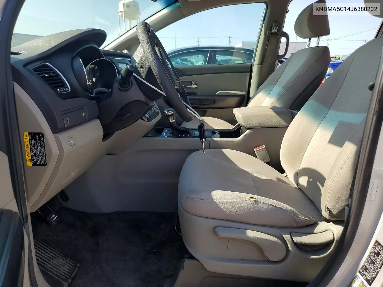 2018 Kia Sedona L VIN: KNDMA5C14J6380202 Lot: 59253226