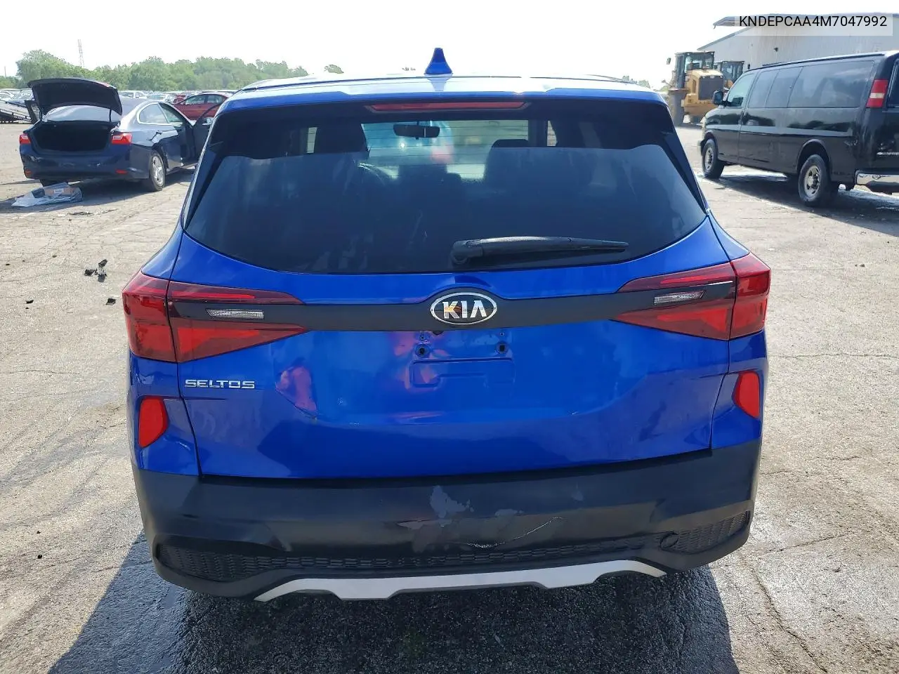 2021 Kia Seltos Lx VIN: KNDEPCAA4M7047992 Lot: 56294196