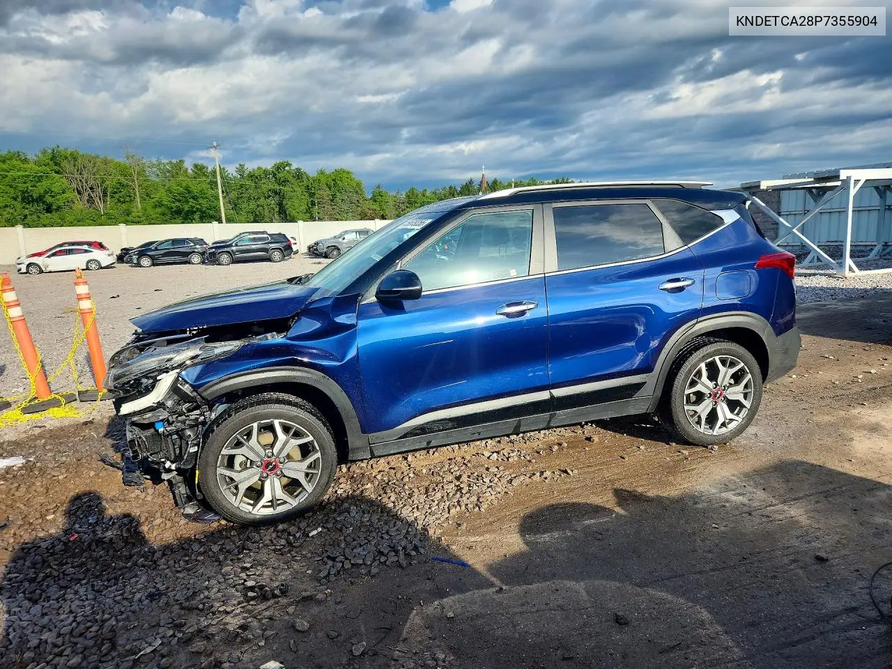 2023 Kia Seltos Sx VIN: KNDETCA28P7355904 Lot: 59619356