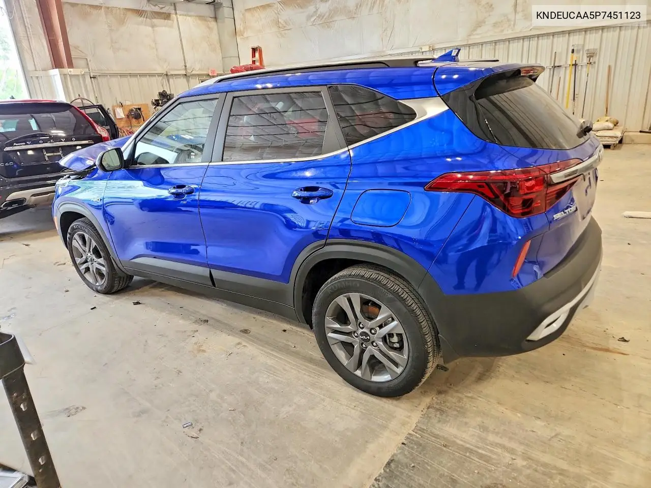 2023 Kia Seltos S VIN: KNDEUCAA5P7451123 Lot: 60422296