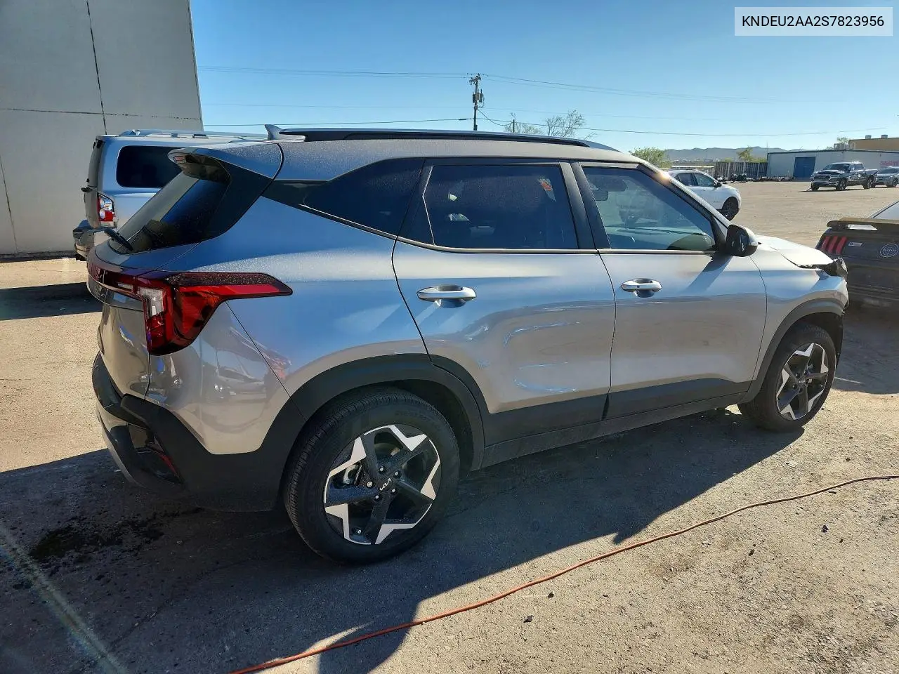 2025 Kia Seltos S VIN: KNDEU2AA2S7823956 Lot: 61811576
