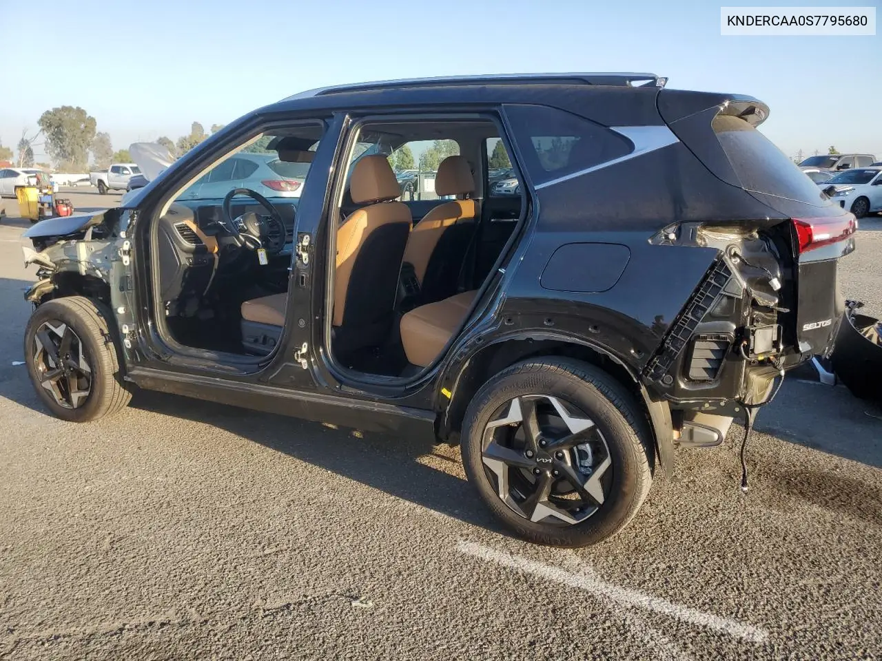 KNDERCAA0S7795680 2025 Kia Seltos Ex
