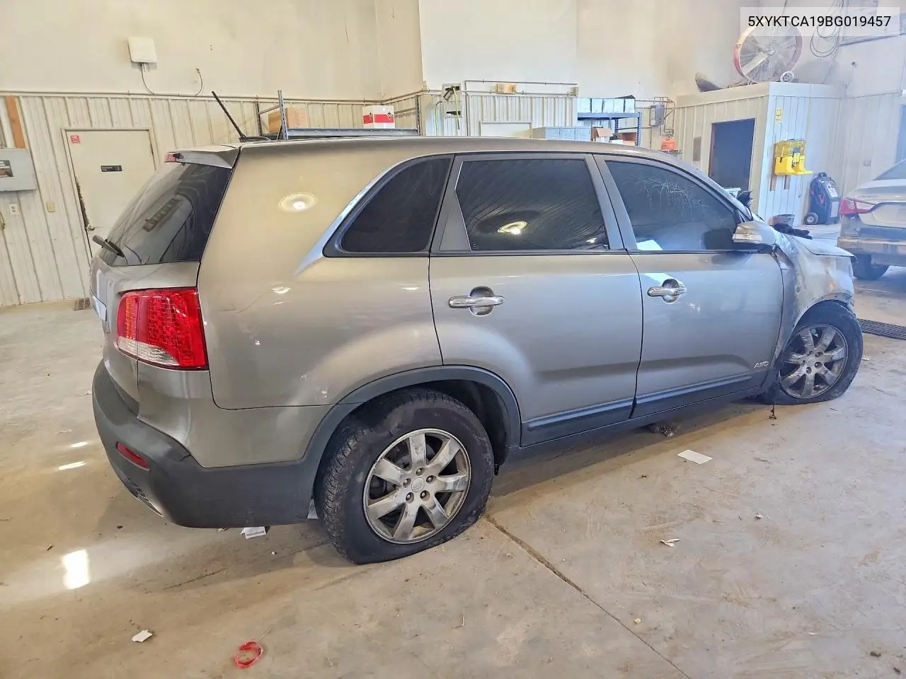 2011 Kia Sorento Lx VIN: 5XYKTCA19BG019457 Lot: 53256676