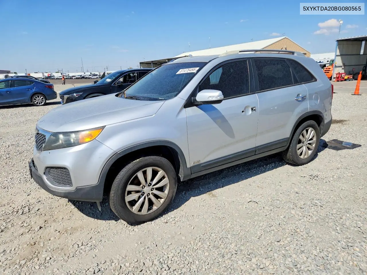 2011 Kia Sorento Lx VIN: 5XYKTDA20BG080565 Lot: 61478466