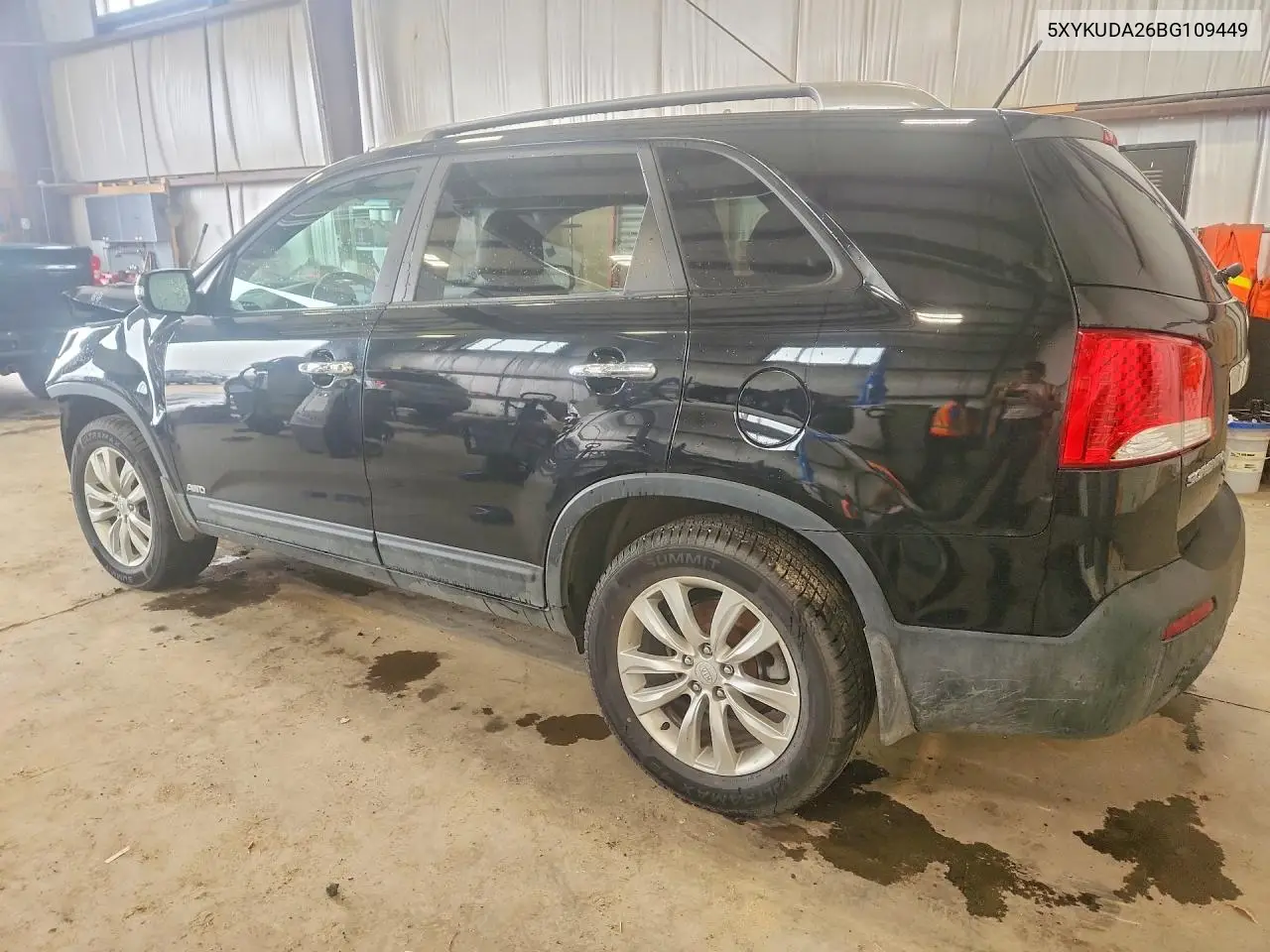 2011 Kia Sorento Ex VIN: 5XYKUDA26BG109449 Lot: 61812116