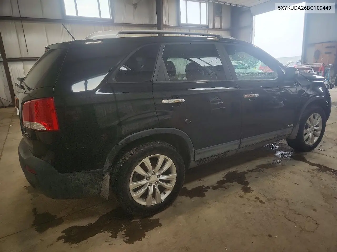 2011 Kia Sorento Ex VIN: 5XYKUDA26BG109449 Lot: 61812116