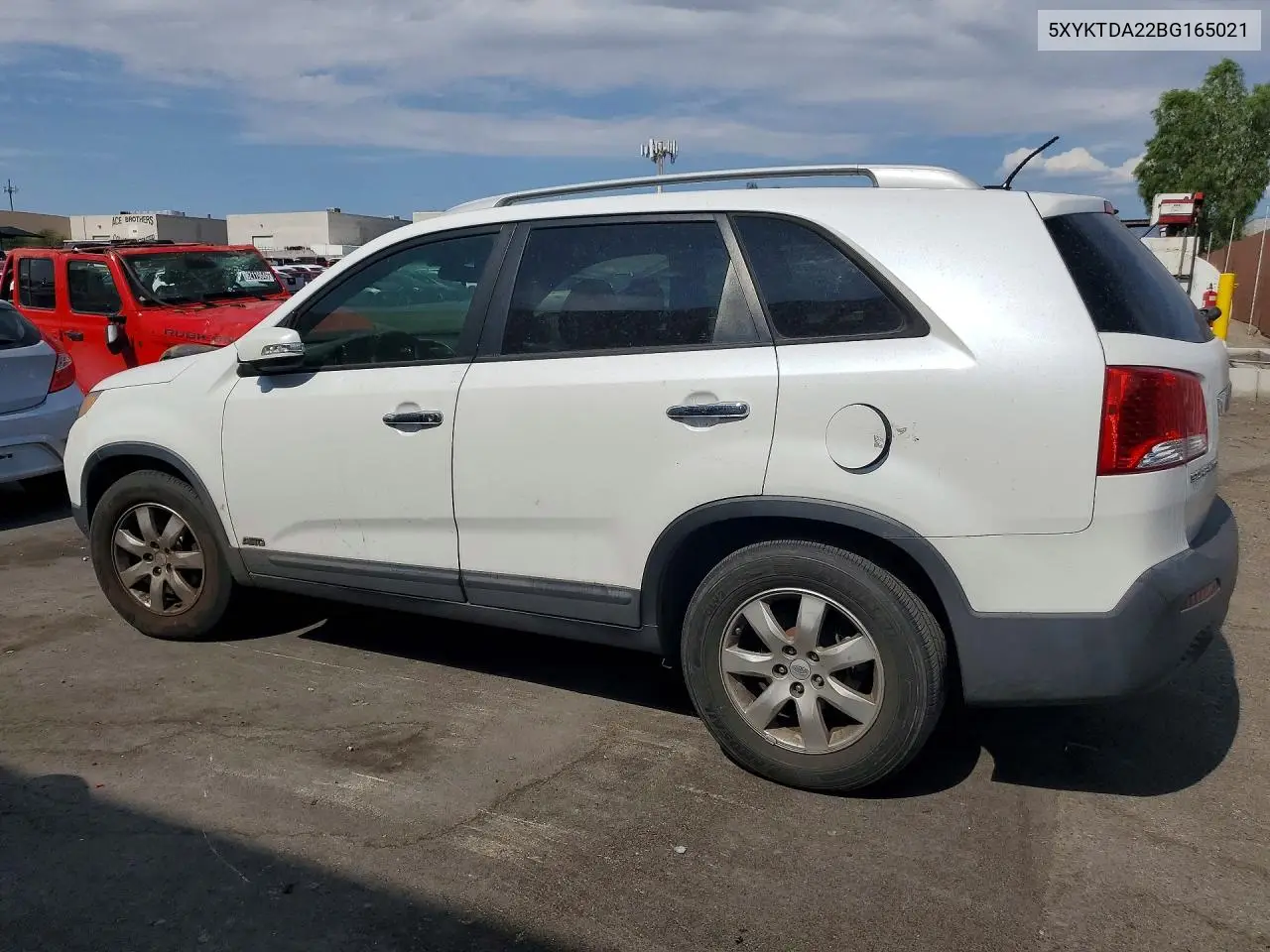 2011 Kia Sorento Lx VIN: 5XYKTDA22BG165021 Lot: 62154026