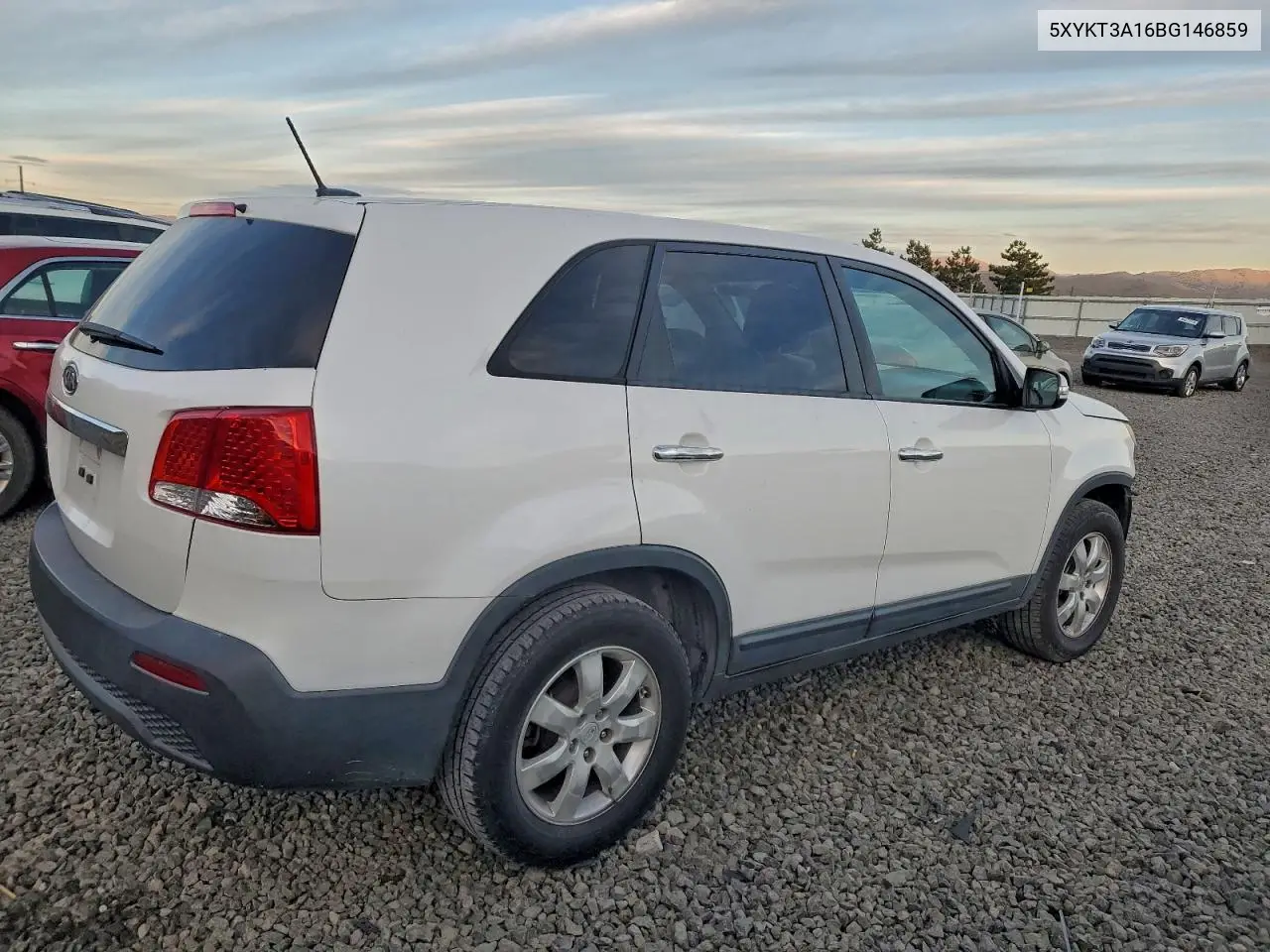 5XYKT3A16BG146859 2011 Kia Sorento Base