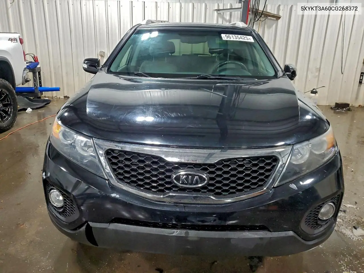 5XYKT3A60CG268372 2012 Kia Sorento Lx