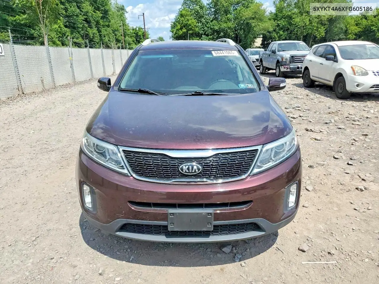 5XYKT4A6XFG605186 2015 Kia Sorento Lx