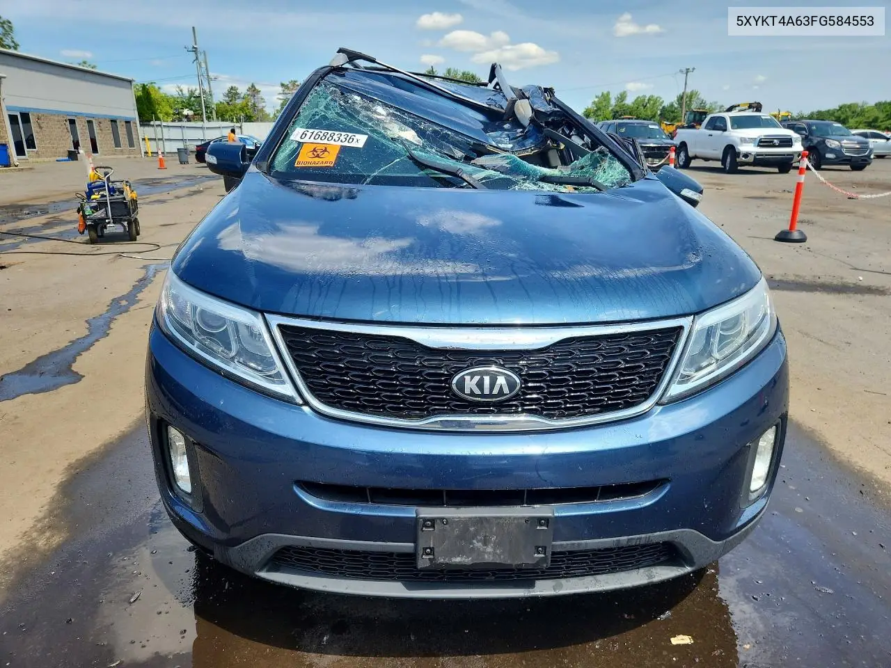 2015 Kia Sorento Lx VIN: 5XYKT4A63FG584553 Lot: 61688336
