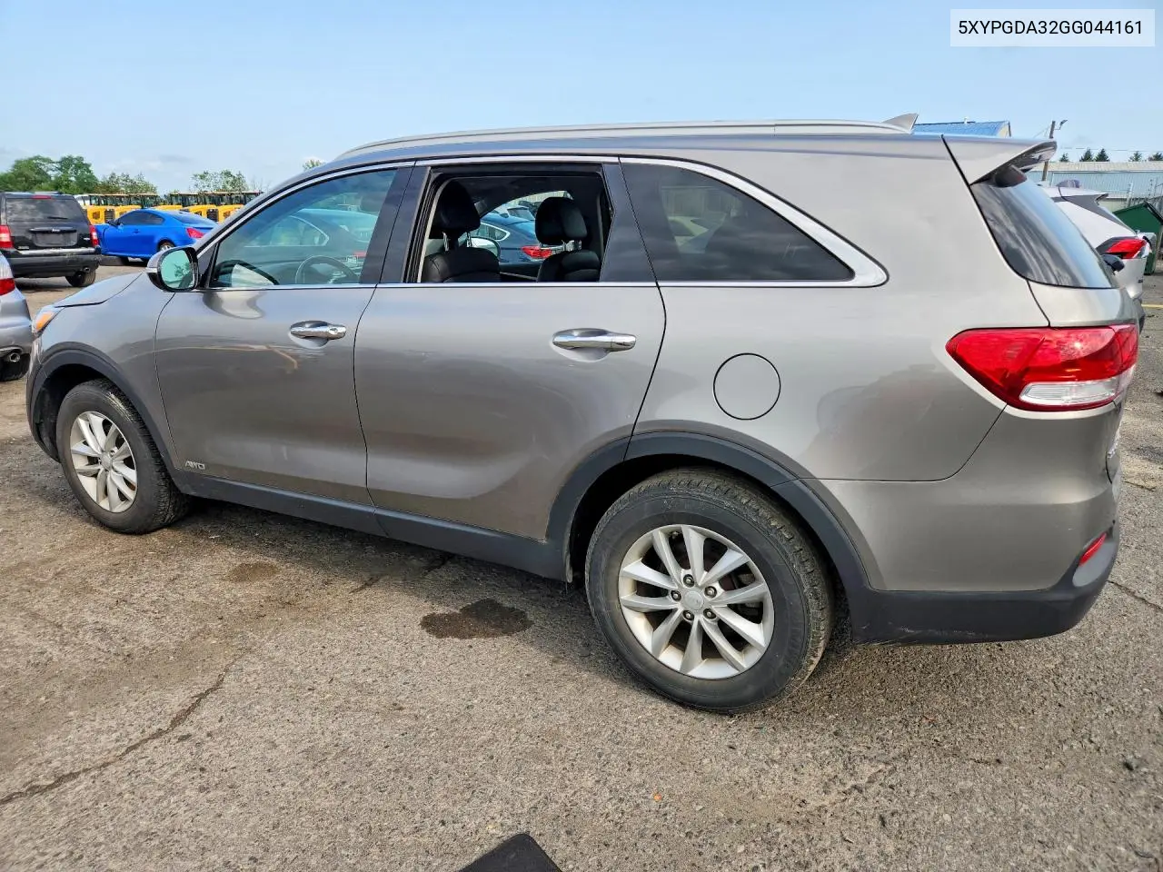 2016 Kia Sorento Lx VIN: 5XYPGDA32GG044161 Lot: 62002516