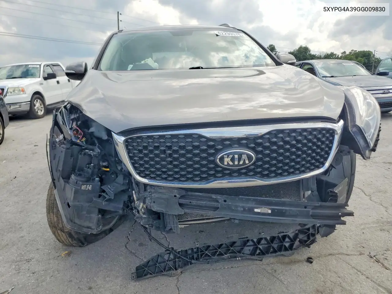 2016 Kia Sorento Lx VIN: 5XYPG4A39GG009830 Lot: 62299576