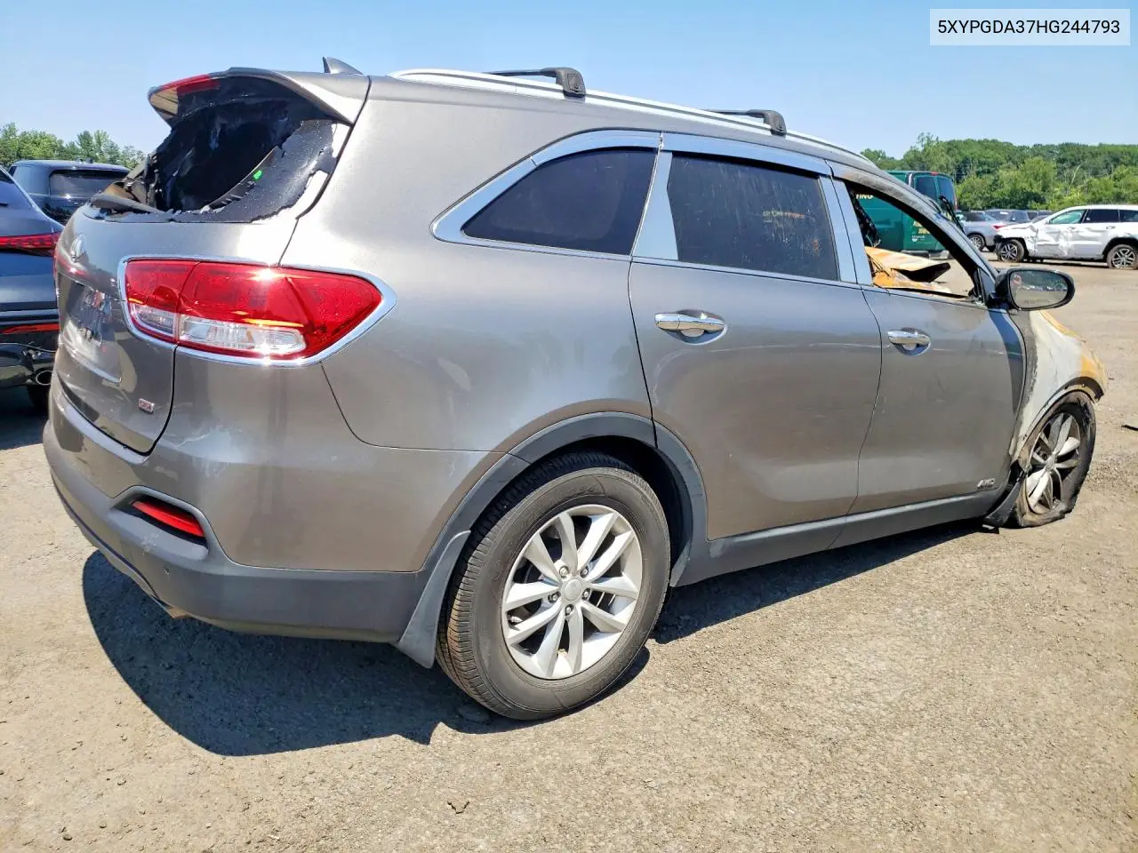 2017 Kia Sorento Lx VIN: 5XYPGDA37HG244793 Lot: 60661476