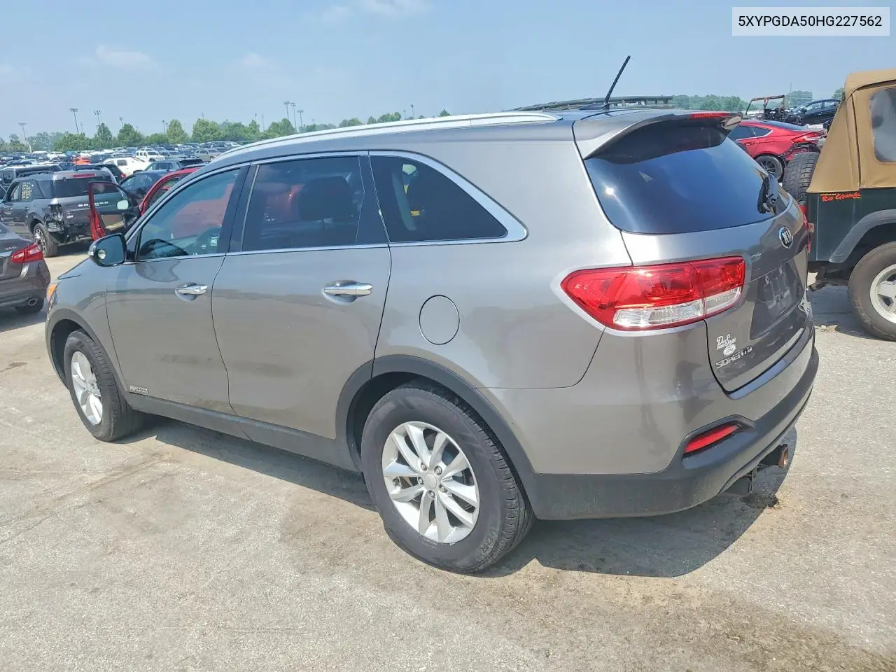 2017 Kia Sorento Lx V6 VIN: 5XYPGDA50HG227562 Lot: 61715326