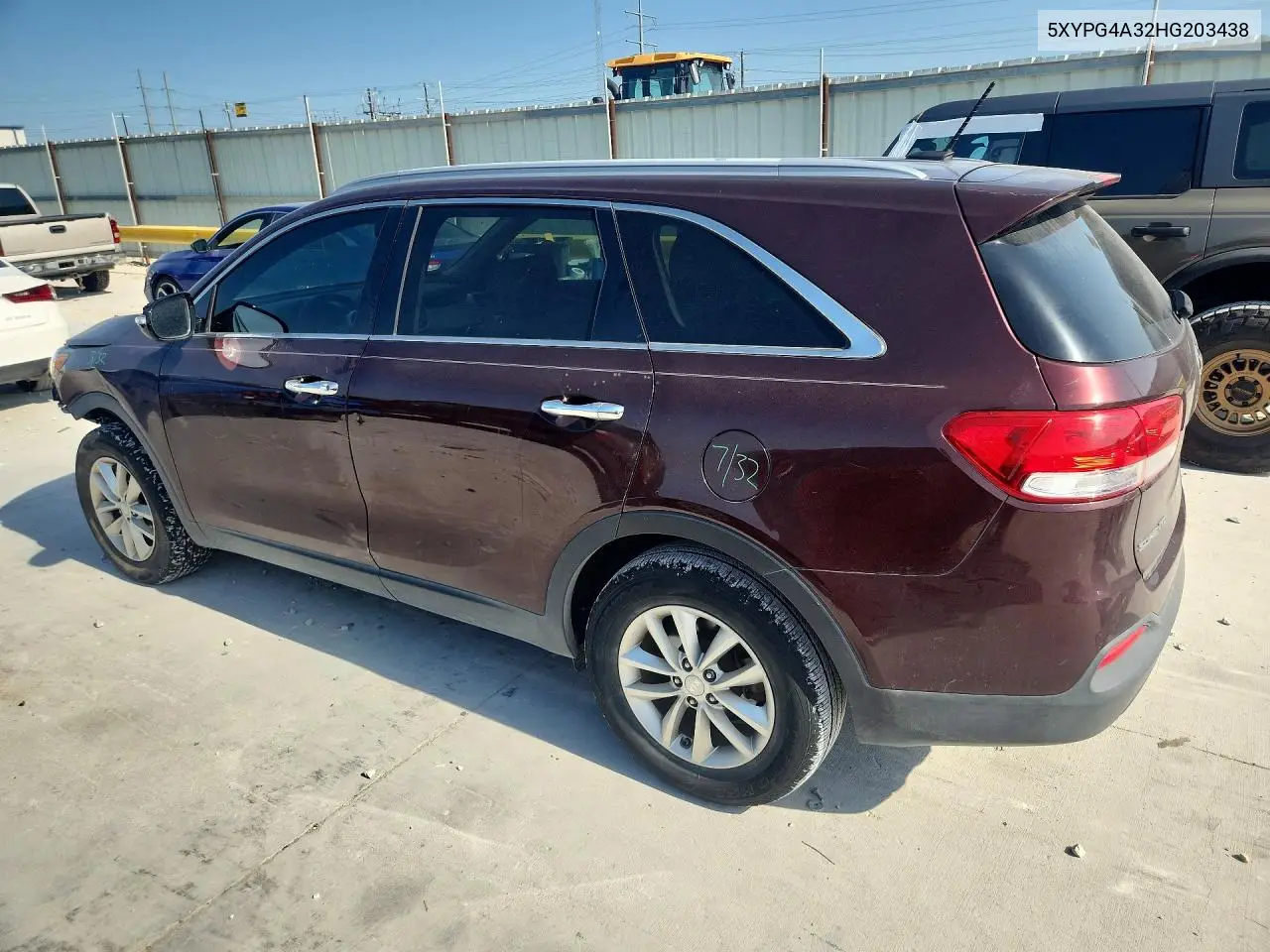 2017 Kia Sorento Lx VIN: 5XYPG4A32HG203438 Lot: 61879026