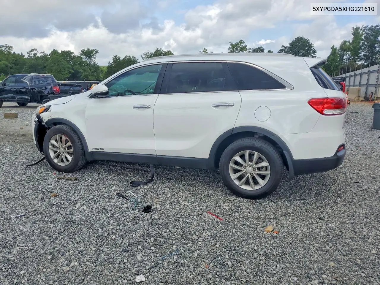 2017 Kia Sorento Lx V6 VIN: 5XYPGDA5XHG221610 Lot: 62020086