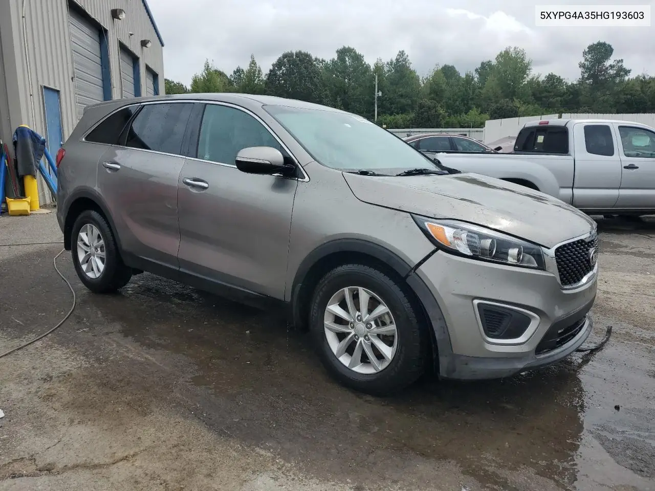 5XYPG4A35HG193603 2017 Kia Sorento L