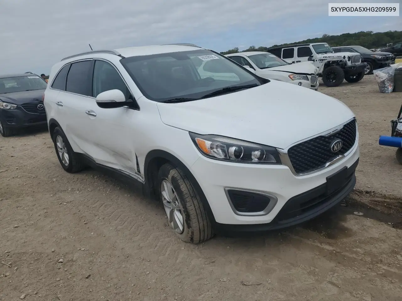 5XYPGDA5XHG209599 2017 Kia Sorento Lx