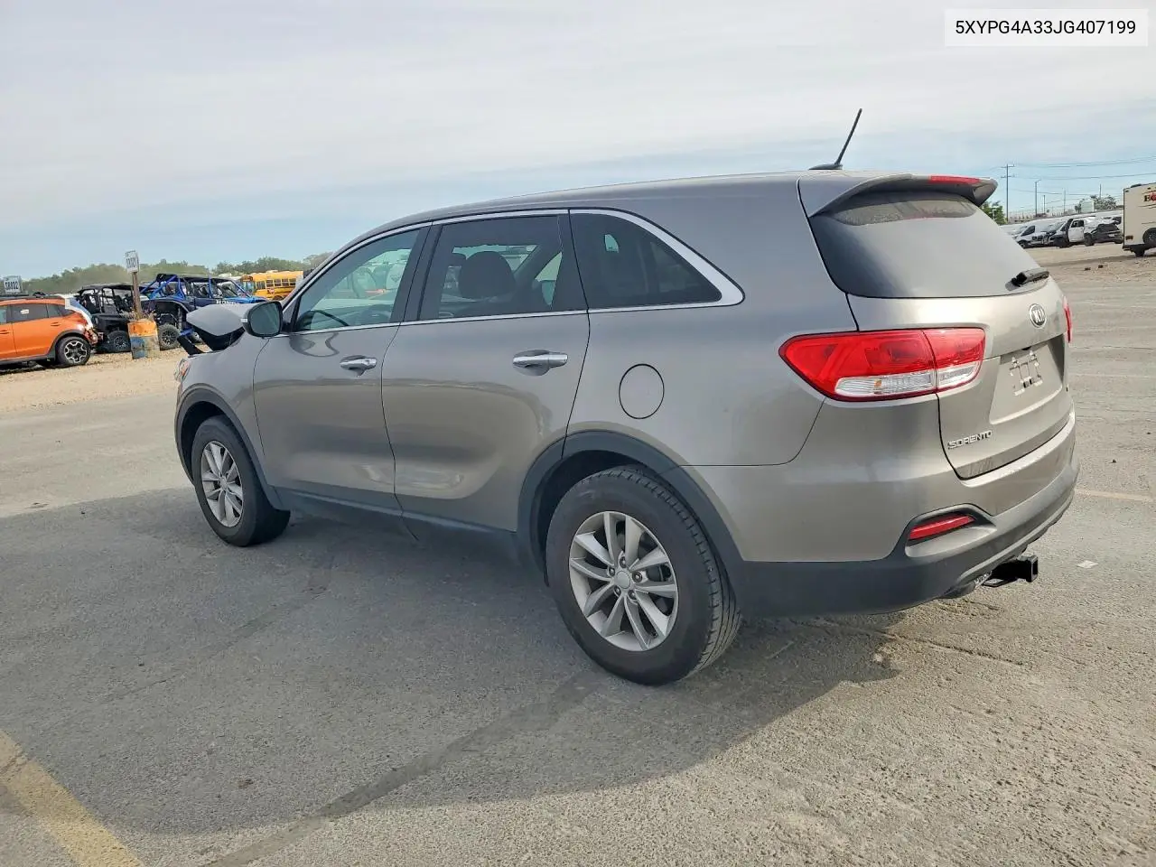 2018 Kia Sorento L VIN: 5XYPG4A33JG407199 Lot: 57268406