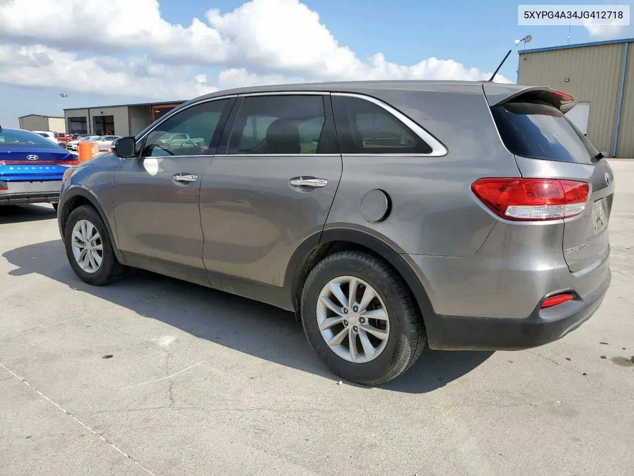 5XYPG4A34JG412718 2018 Kia Sorento Lx