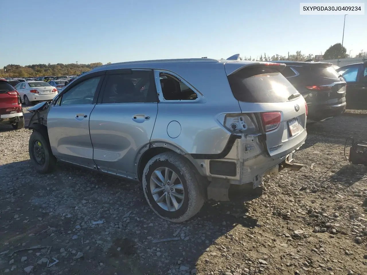 5XYPGDA30JG409234 2018 Kia Sorento Lx