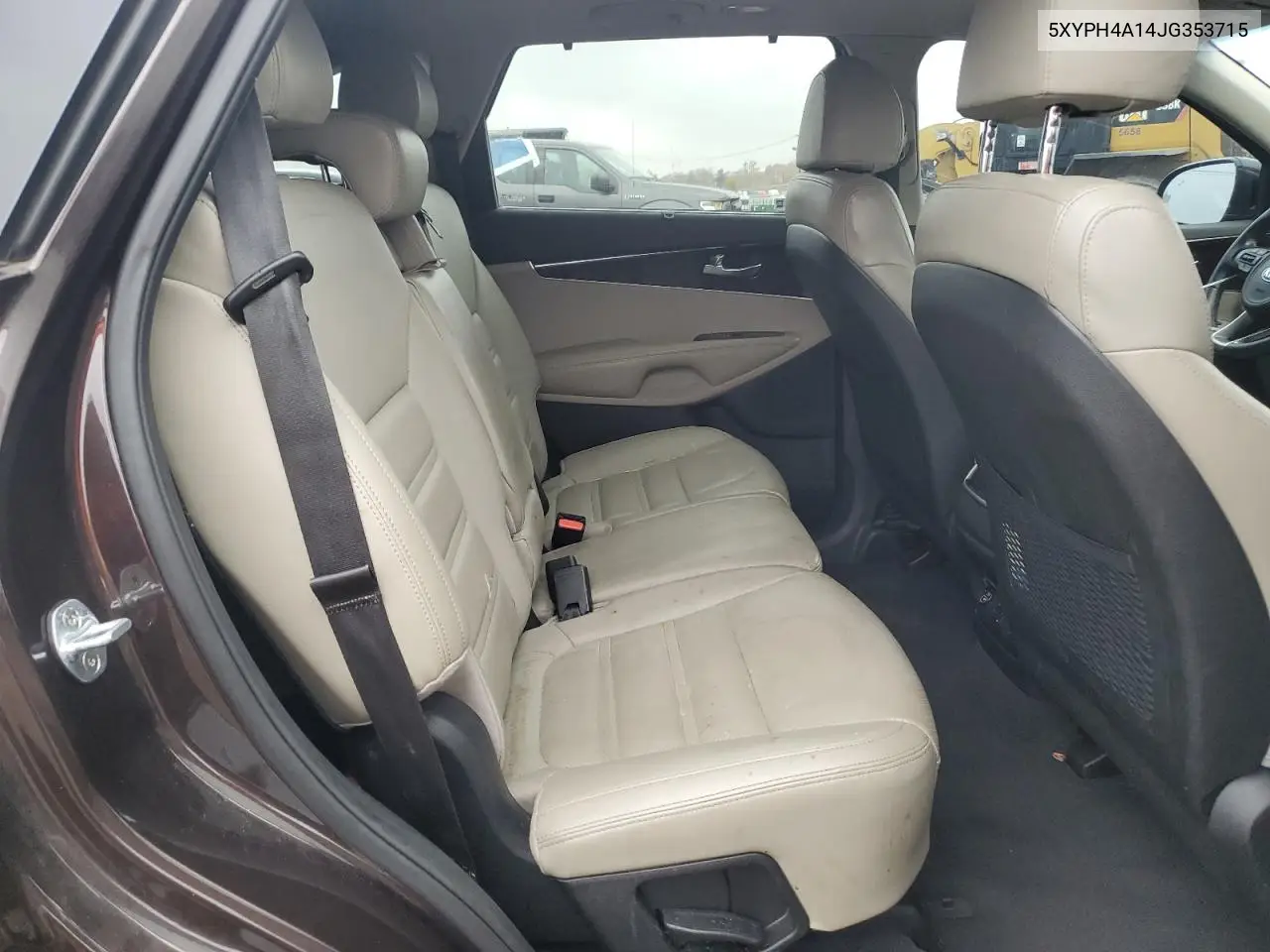5XYPH4A14JG353715 2018 Kia Sorento Ex