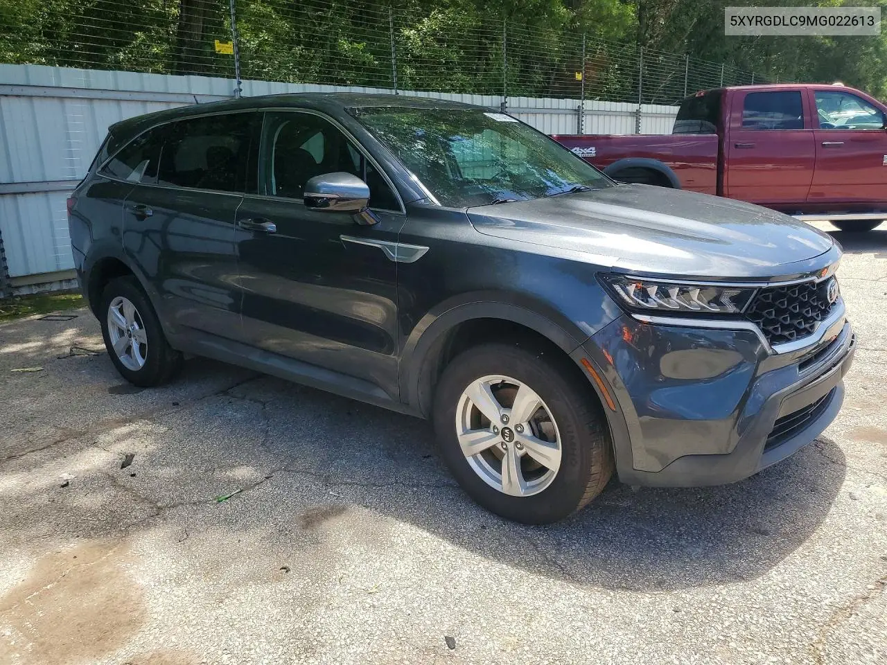 2021 Kia Sorento Lx VIN: 5XYRGDLC9MG022613 Lot: 60175436