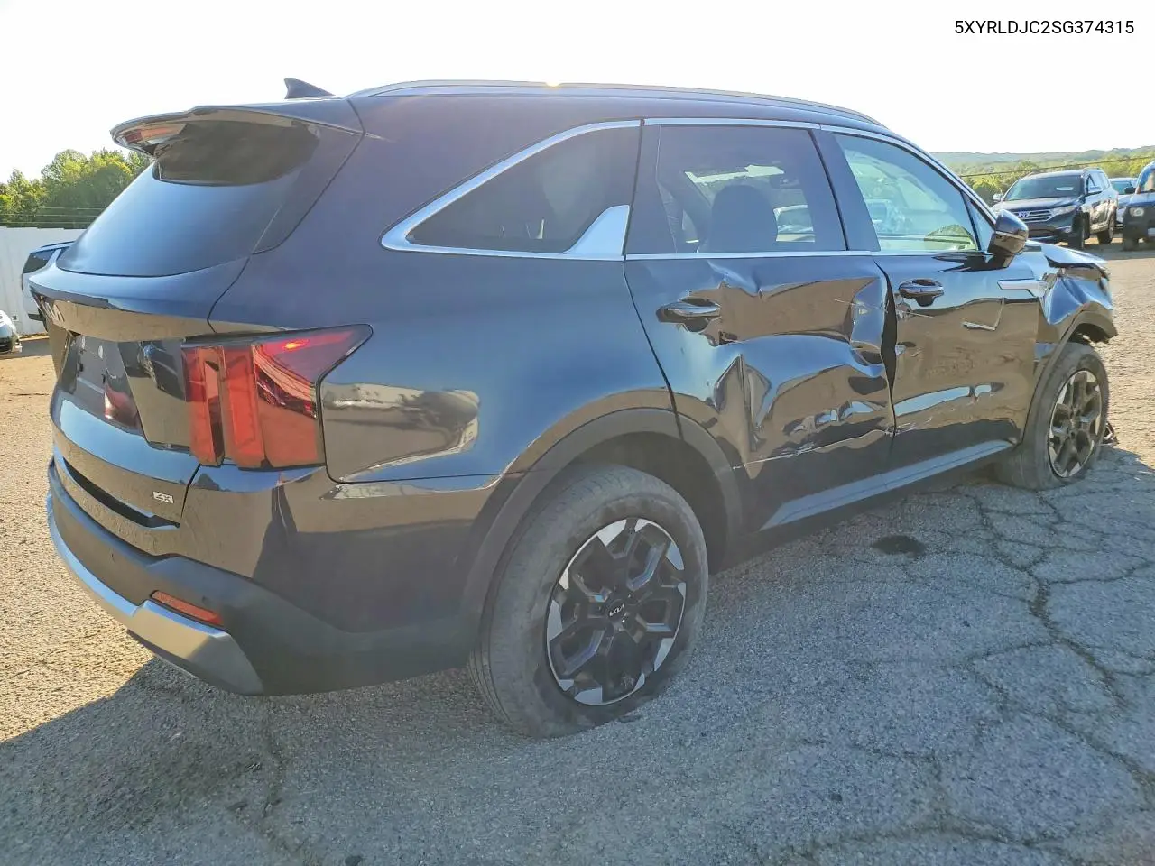 2025 Kia Sorento S VIN: 5XYRLDJC2SG374315 Lot: 58529146