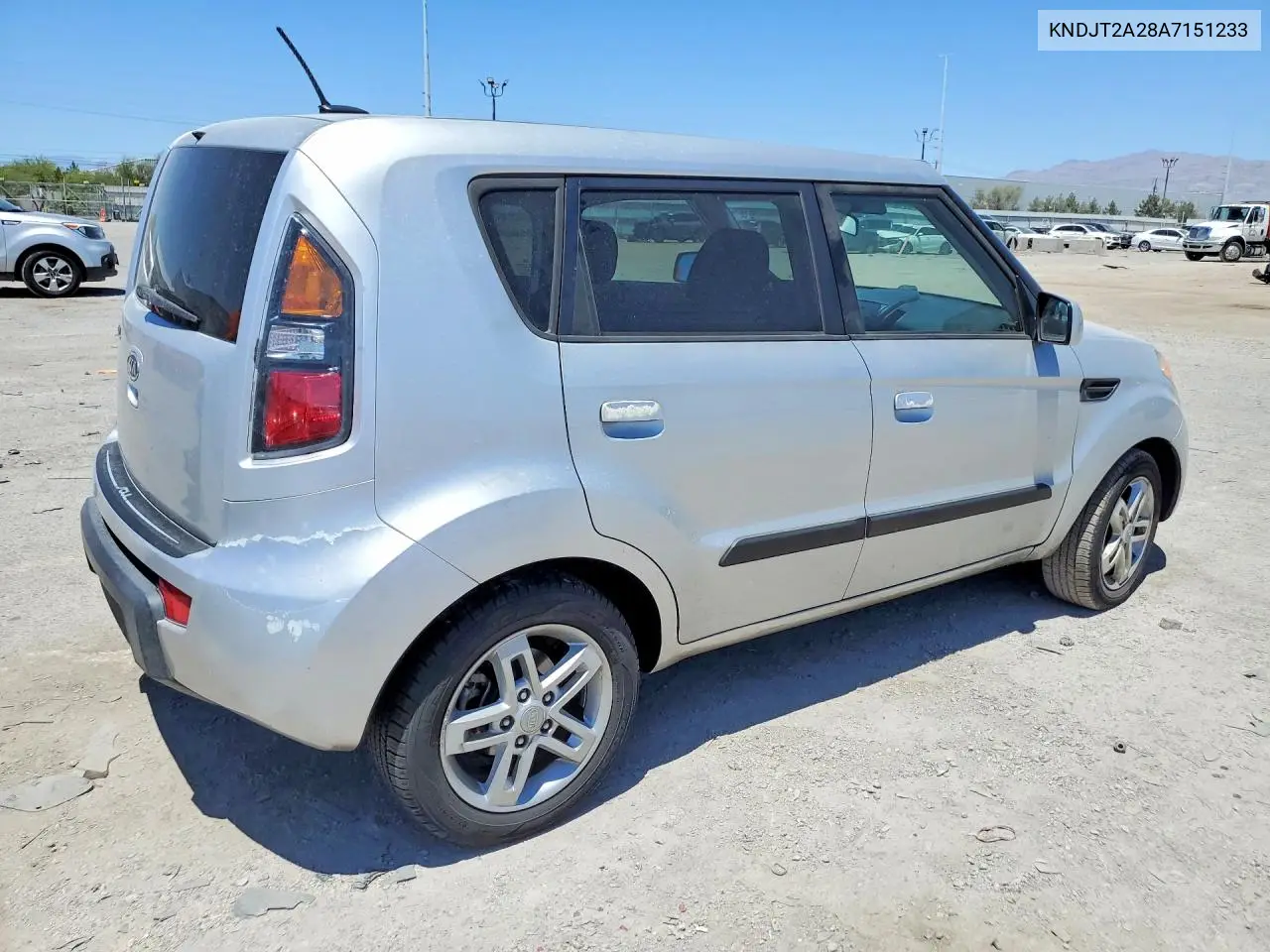 2010 Kia Soul + VIN: KNDJT2A28A7151233 Lot: 60173886