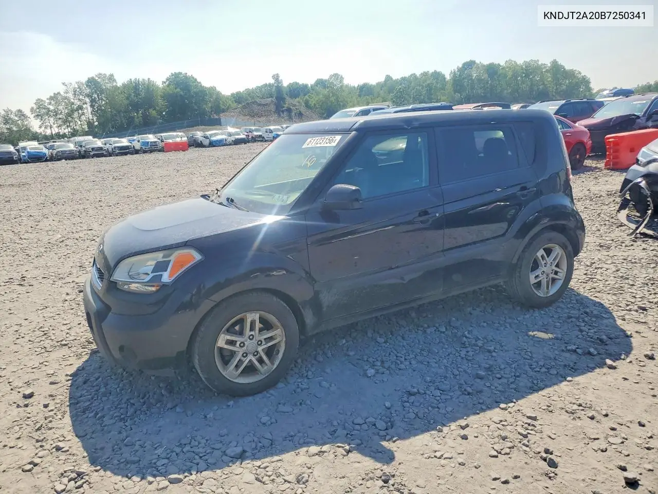 2011 Kia Soul + VIN: KNDJT2A20B7250341 Lot: 61123156