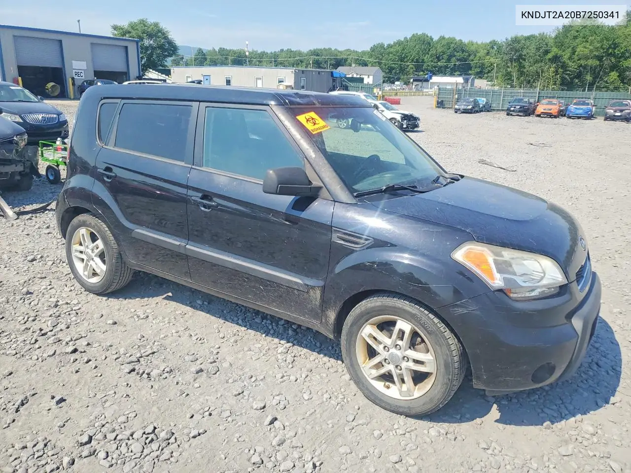 2011 Kia Soul + VIN: KNDJT2A20B7250341 Lot: 61123156