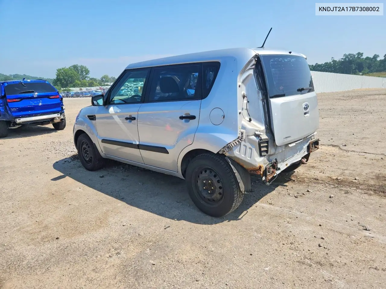 2011 Kia Soul Base VIN: KNDJT2A17B7308002 Lot: 61410176