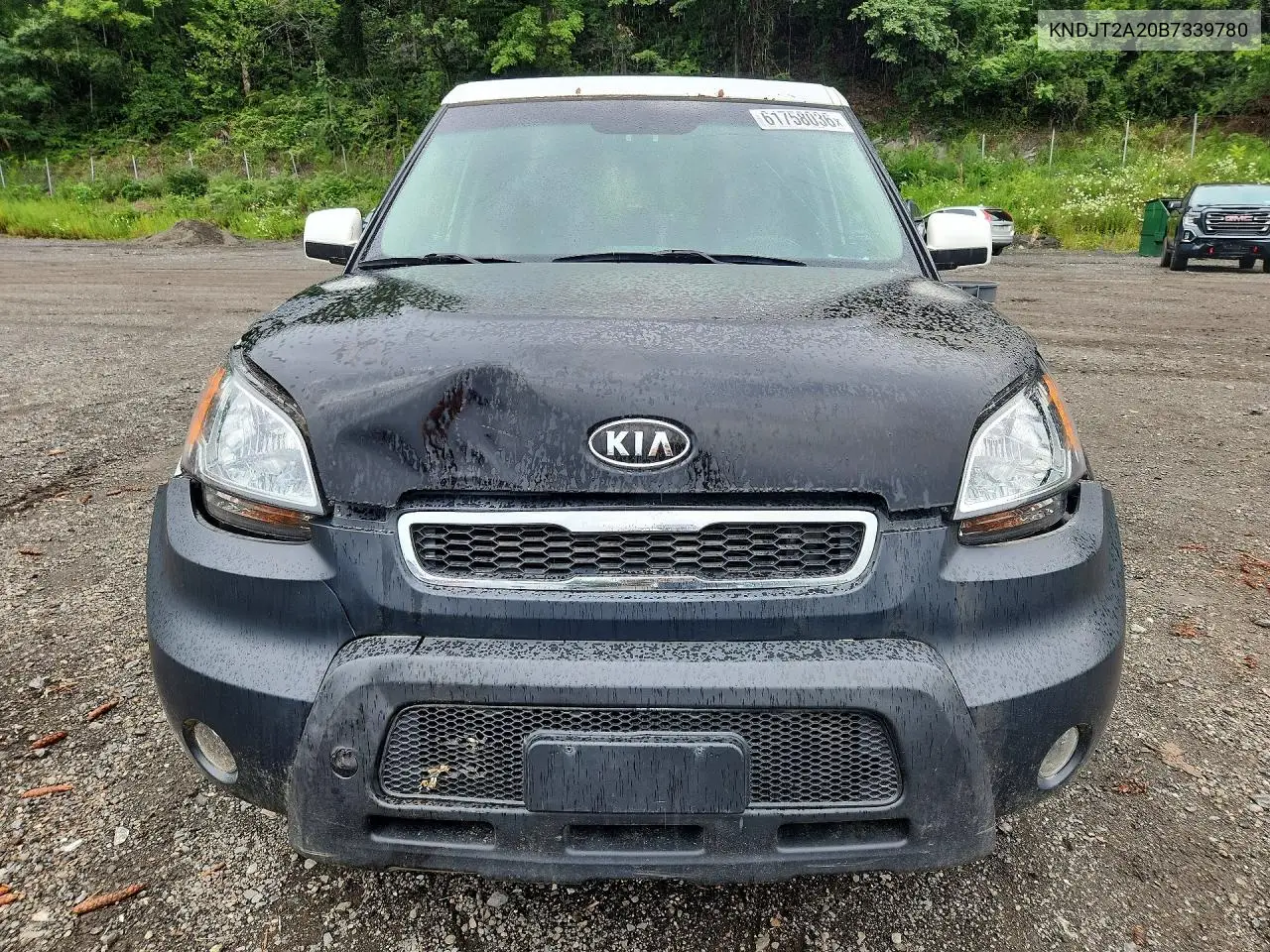 2011 Kia Soul + VIN: KNDJT2A20B7339780 Lot: 61758036