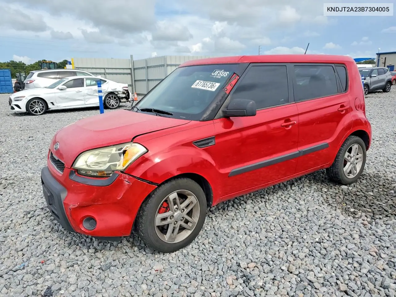 2011 Kia Soul + VIN: KNDJT2A23B7304005 Lot: 61765736