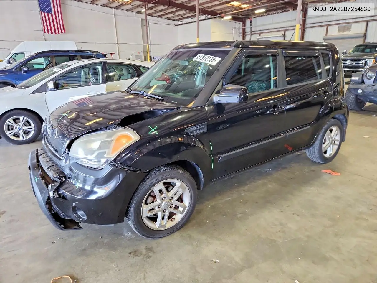 2011 Kia Soul + VIN: KNDJT2A22B7254830 Lot: 61872136
