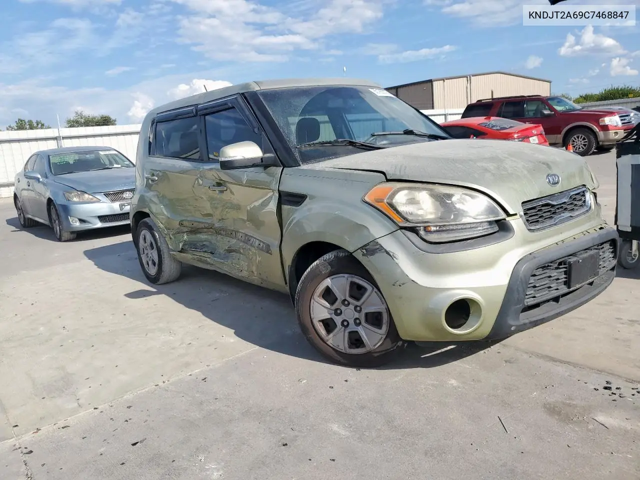 KNDJT2A69C7468847 2012 Kia Soul +