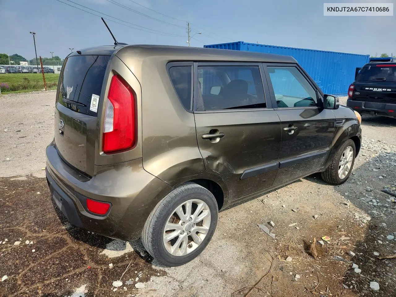 2012 Kia Soul + VIN: KNDJT2A67C7410686 Lot: 61591426