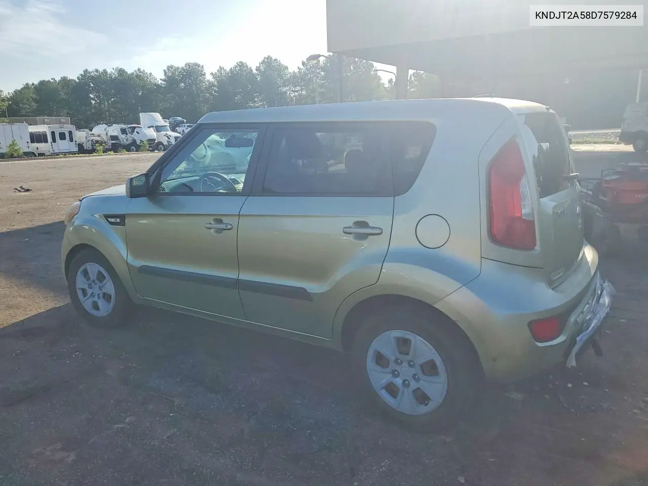 2013 Kia Soul Base VIN: KNDJT2A58D7579284 Lot: 61014736