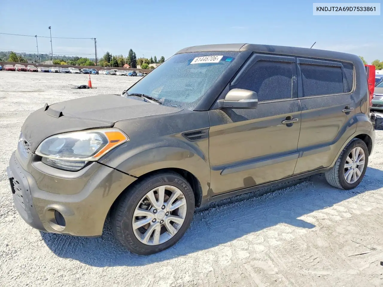 2013 Kia Soul + VIN: KNDJT2A69D7533861 Lot: 61446706