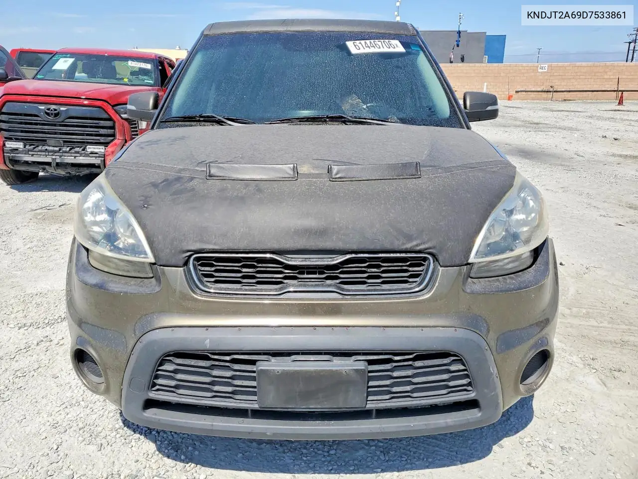 2013 Kia Soul + VIN: KNDJT2A69D7533861 Lot: 61446706
