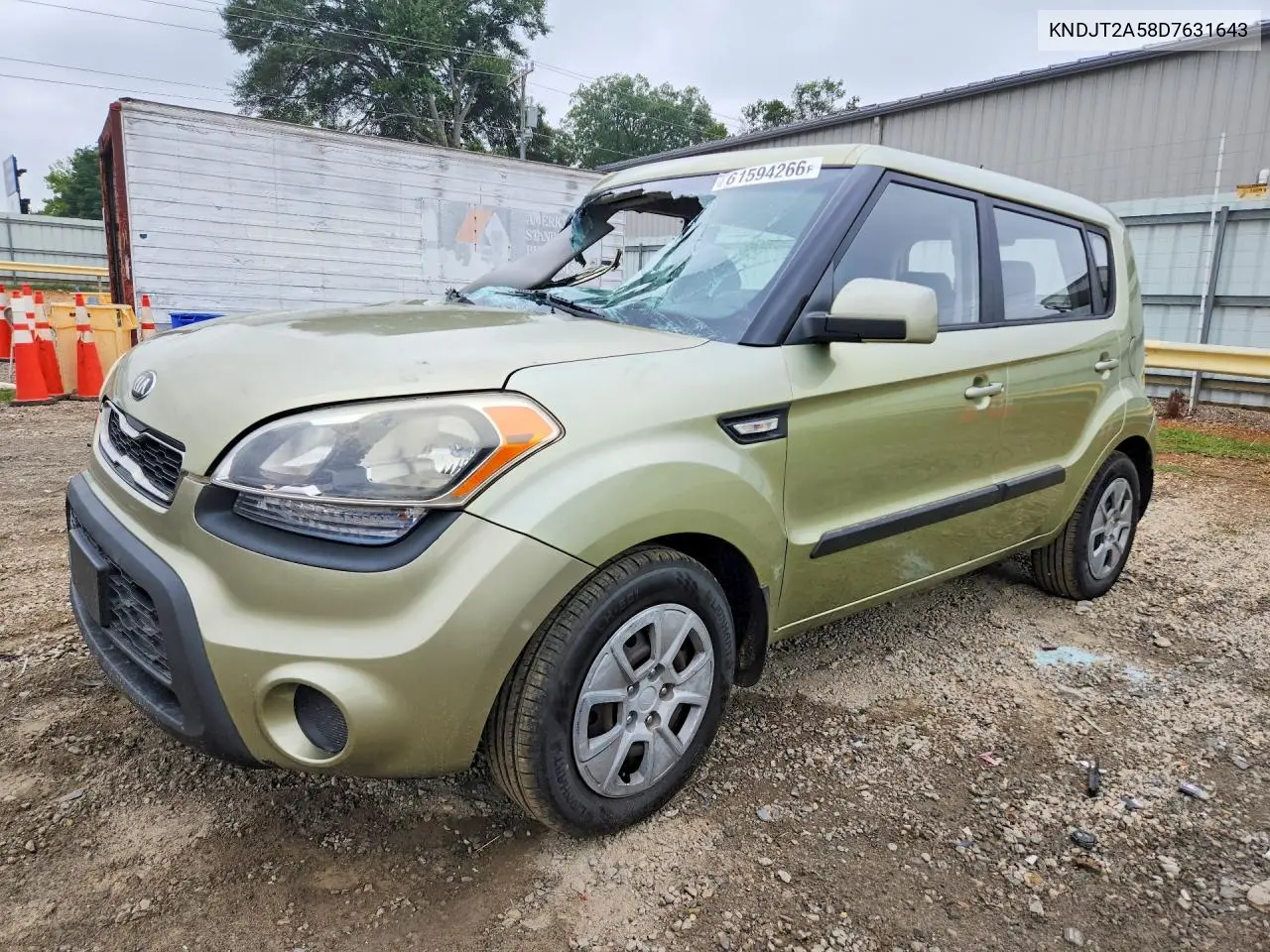 2013 Kia Soul Base VIN: KNDJT2A58D7631643 Lot: 61594266