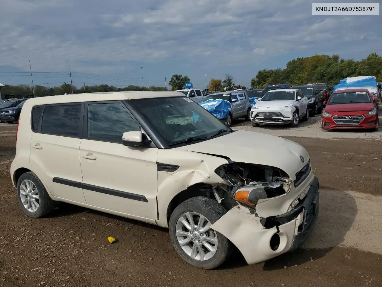 KNDJT2A66D7538791 2013 Kia Soul +
