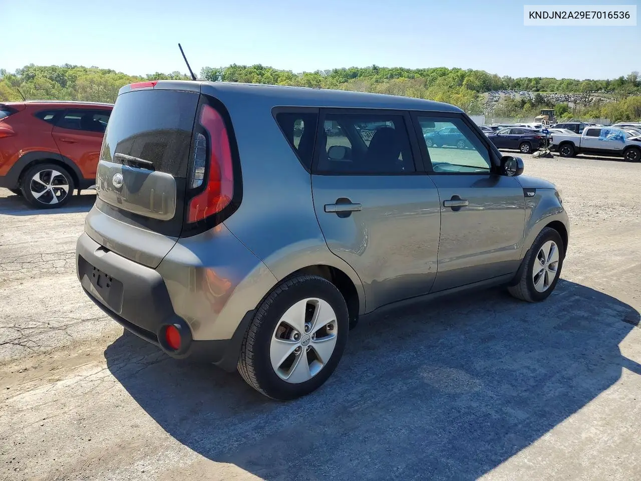 KNDJN2A29E7016536 2014 Kia Soul Base