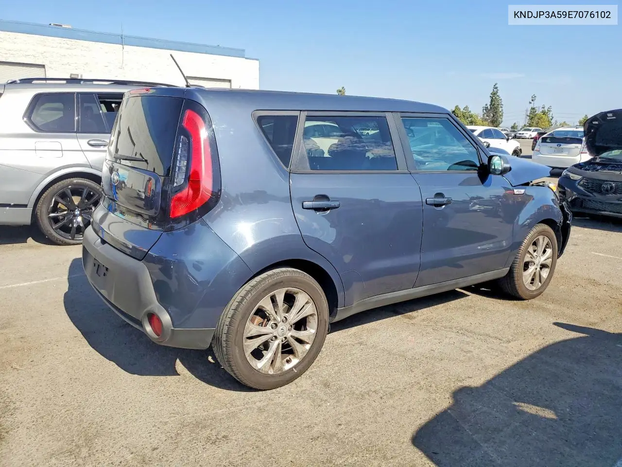 2014 Kia Soul + VIN: KNDJP3A59E7076102 Lot: 61813056
