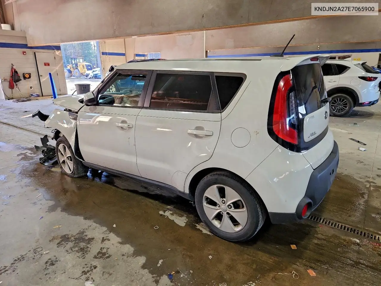 KNDJN2A27E7065900 2014 Kia Soul Base