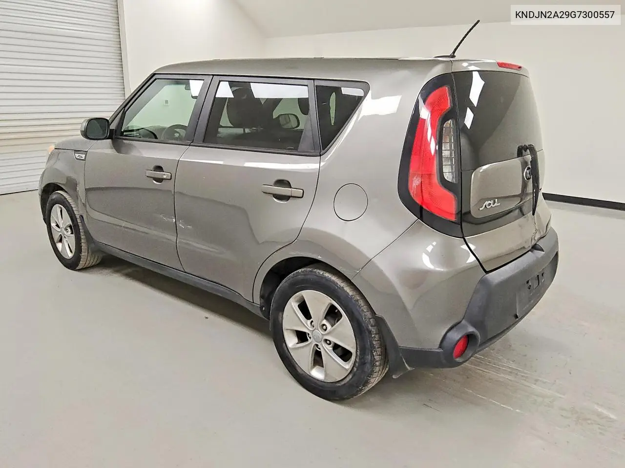 2016 Kia Soul Base VIN: KNDJN2A29G7300557 Lot: 57846816