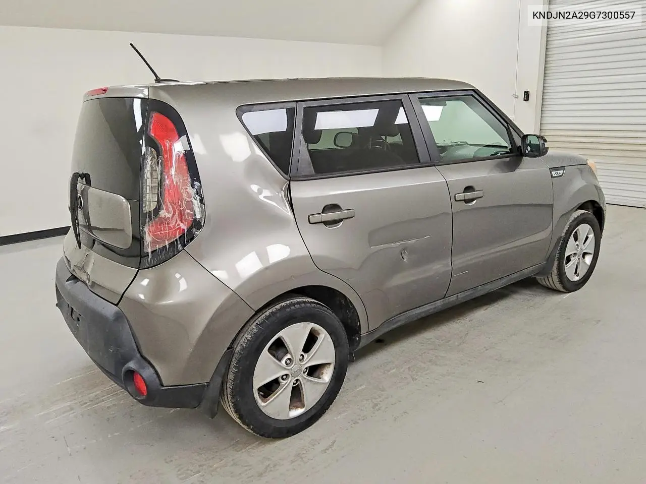 2016 Kia Soul Base VIN: KNDJN2A29G7300557 Lot: 57846816