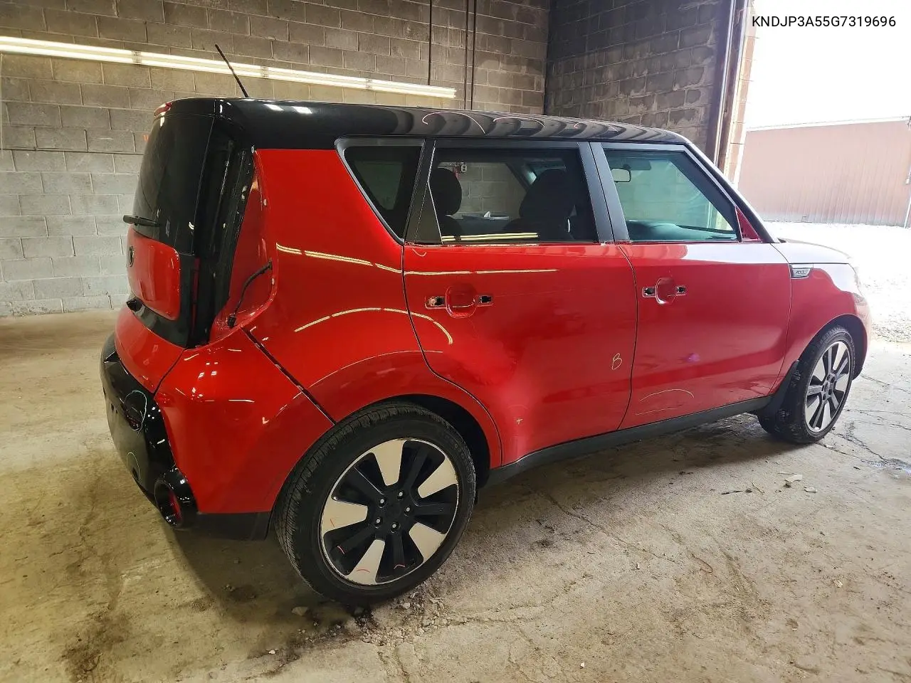 2016 Kia Soul + VIN: KNDJP3A55G7319696 Lot: 60815156